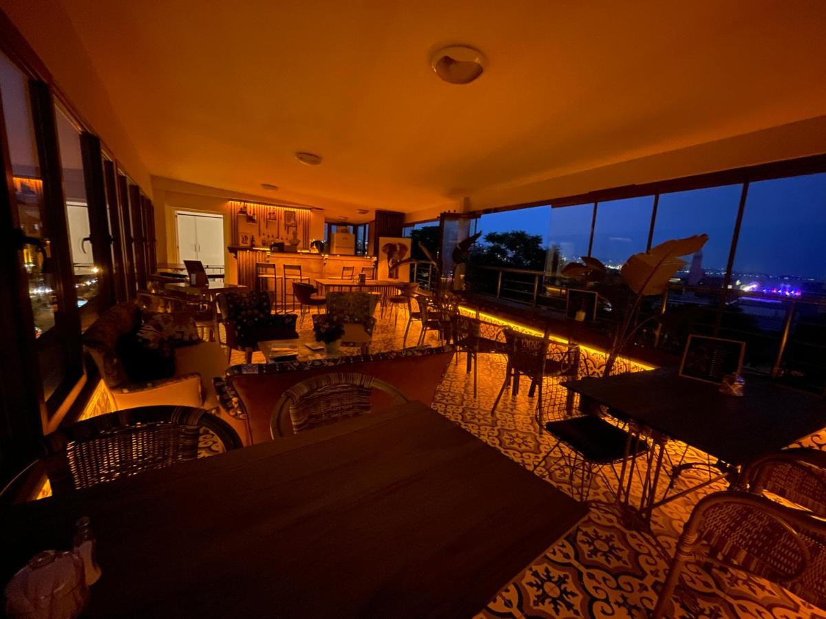 The Local Exclusive Bed & Breakfast Istanbul Ngoại thất bức ảnh